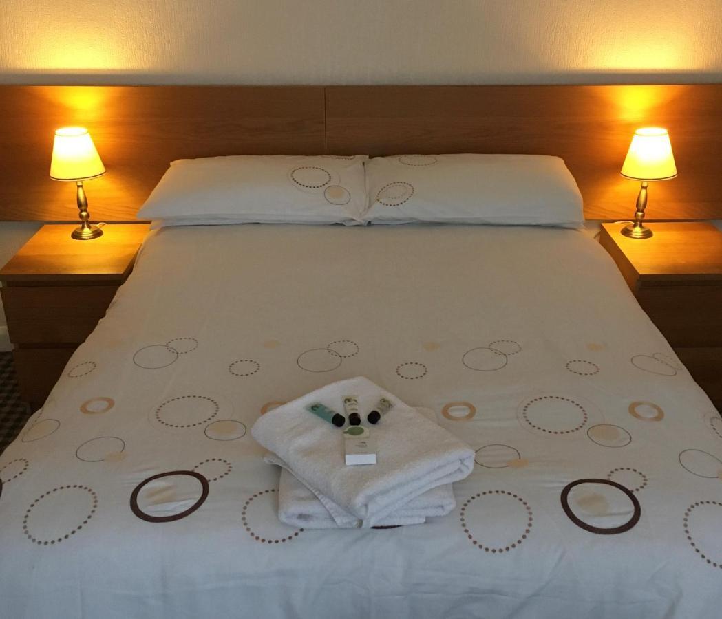 The Hawthornes Licensed Guest House Knottingly Exteriér fotografie